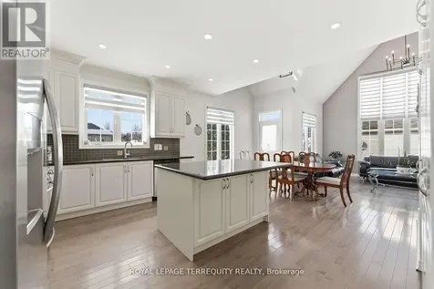10 Culham Trail Wasaga Beach ON L9Z 0C6