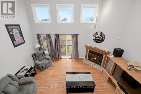 109 Woodpark Way Ottawa ON K2J 4C7