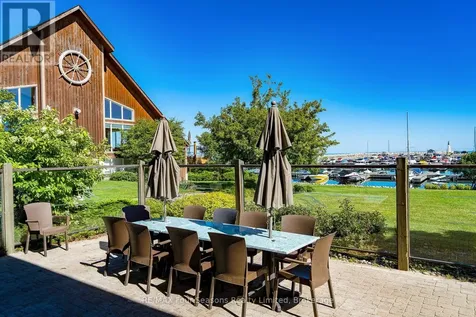 373 Mariners Way Collingwood ON L9Y 5C7