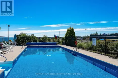 373 Mariners Way Collingwood ON L9Y 5C7