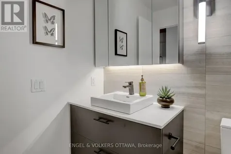 10 James Street Ottawa ON K2P 1T2