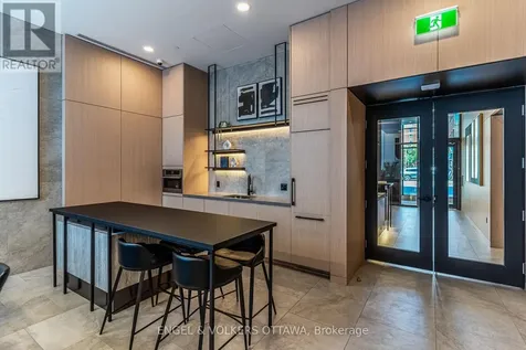 10 James Street Ottawa ON K2P 1T2