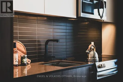10 James Street Ottawa ON K2P 1T2