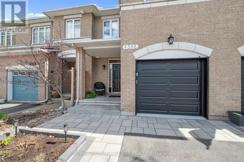 4396 Goldeneye Way Ottawa ON K1V 2H9