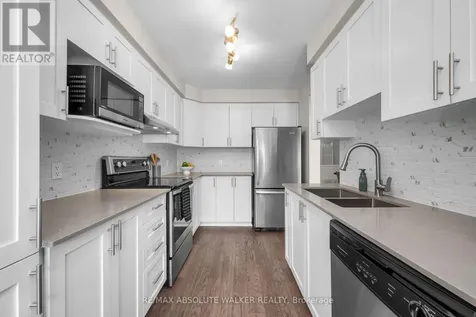 4396 Goldeneye Way Ottawa ON K1V 2H9