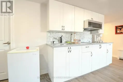 626 Albion Falls Drive Ottawa ON K2J 6P9