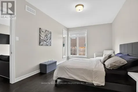 203 Maygrass Way Ottawa ON K2S 2K5