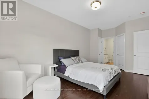 203 Maygrass Way Ottawa ON K2S 2K5