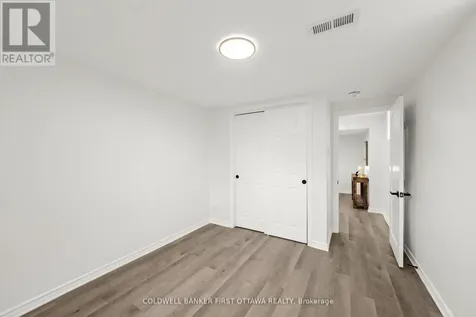 26 Spring Garden Avenue Ottawa ON K2G 3B4
