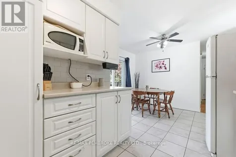 36 Selkirk Street Petawawa ON K8H 1P2