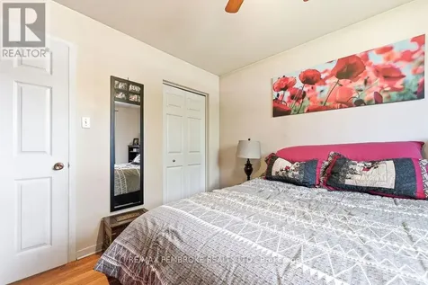36 Selkirk Street Petawawa ON K8H 1P2