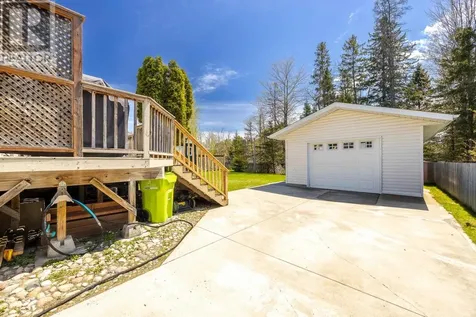 11 Chatfield Drive Sault Ste Marie ON P6C 6C6