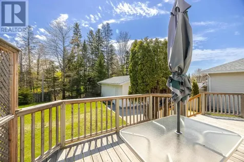 11 Chatfield Drive Sault Ste Marie ON P6C 6C6