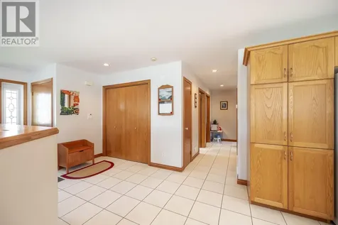 11 Chatfield Drive Sault Ste Marie ON P6C 6C6