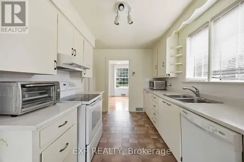 159 Cecil Street Sarnia ON N7T 6W6
