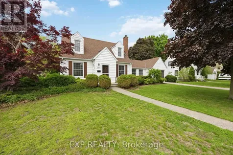 159 Cecil Street Sarnia ON N7T 6W6