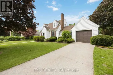 159 Cecil Street Sarnia ON N7T 6W6