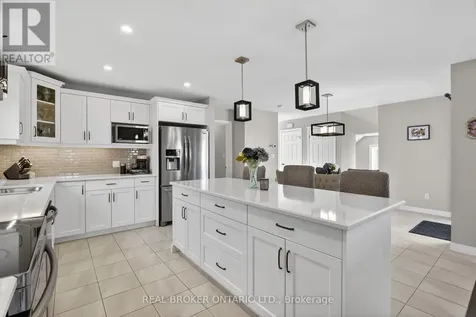 48 Curren Crescent Tillsonburg ON N4G 0J3