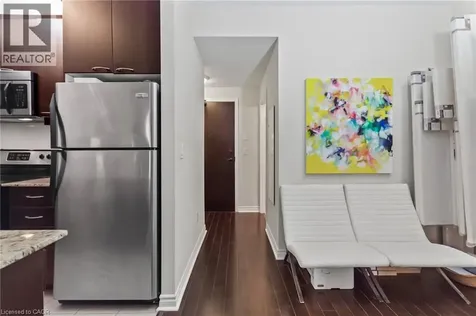 385 Prince Of Wales Drive Mississauga ON L5B 0C6