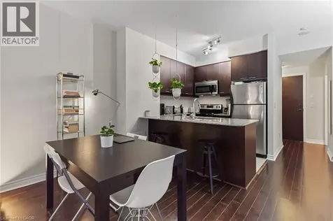 385 Prince Of Wales Drive Mississauga ON L5B 0C6