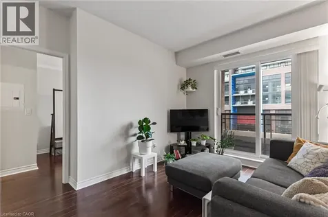385 Prince Of Wales Drive Mississauga ON L5B 0C6