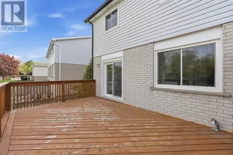 46 Lisbon Pines Drive Cambridge ON N1R 7Z9