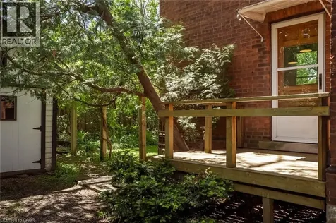 138 Park Street West Dundas ON L9H 1X7