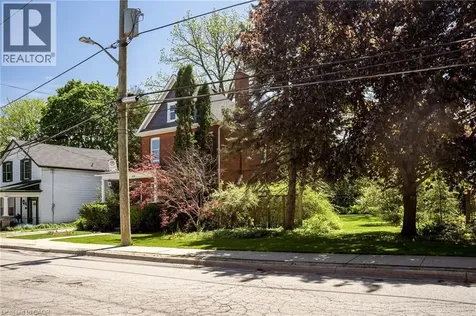 138 Park Street West Dundas ON L9H 1X7