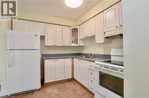 977 Francis Road Burlington ON L7T 3Z1