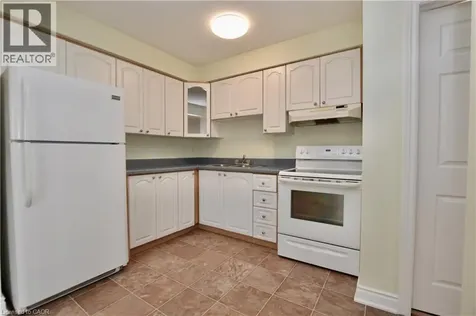 977 Francis Road Burlington ON L7T 3Z1