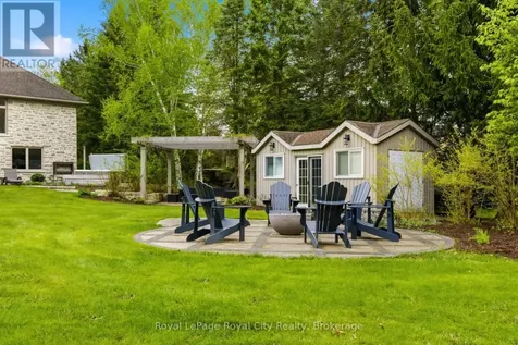 54 Bridle Path Puslinch ON N0B 2J0