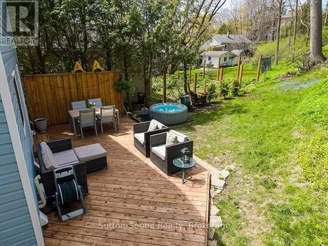 2326 4th Avenue West Owen Sound ON N4K 4Y8