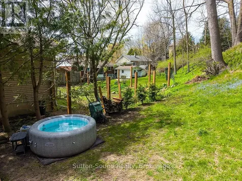 2326 4th Avenue West Owen Sound ON N4K 4Y8