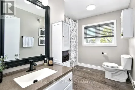 2326 4th Avenue West Owen Sound ON N4K 4Y8