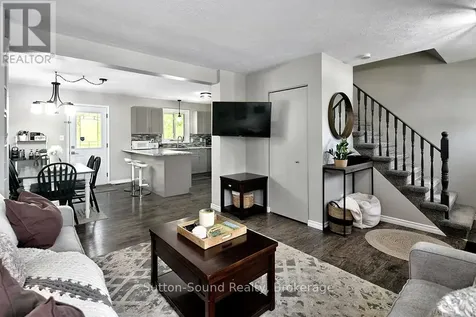 2326 4th Avenue West Owen Sound ON N4K 4Y8