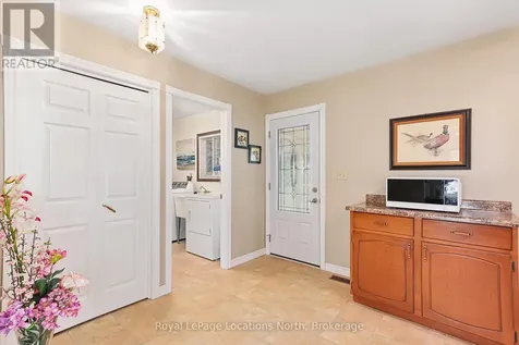 132 Matilda Street Blue Mountains ON N0H 1J0