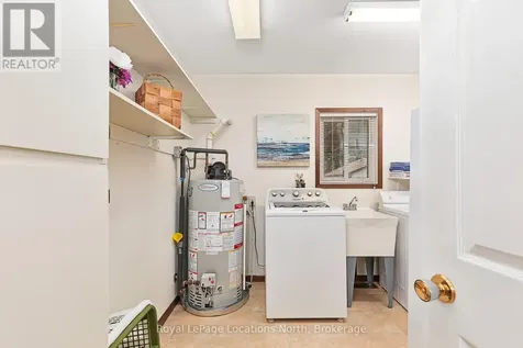 132 Matilda Street Blue Mountains ON N0H 1J0