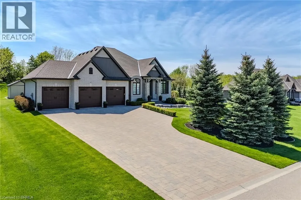 5 Moore Boulevard Brantford ON N3T 0E2