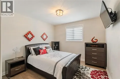 5 Moore Boulevard Brantford ON N3T 0E2