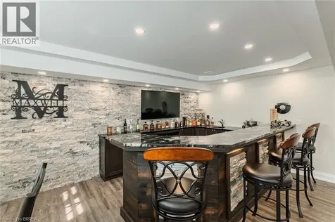 5 Moore Boulevard Brantford ON N3T 0E2