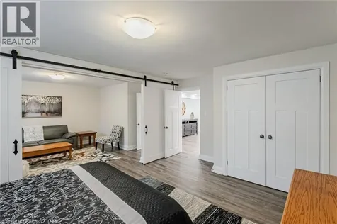 5 Moore Boulevard Brantford ON N3T 0E2