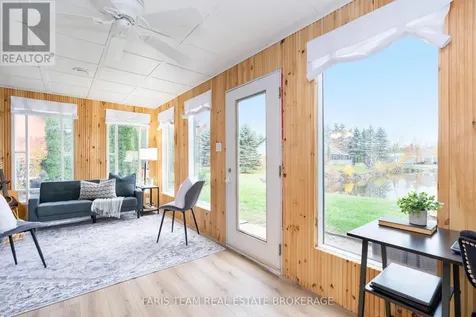 12 Cabin Crescent Wasaga Beach ON L9Z 1X7