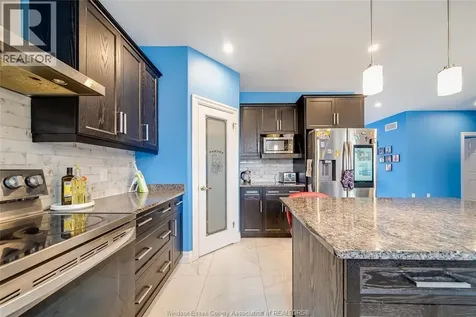 1665 Rockport Street Windsor ON N9G 0A6