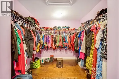 1665 Rockport Street Windsor ON N9G 0A6