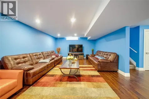 1665 Rockport Street Windsor ON N9G 0A6