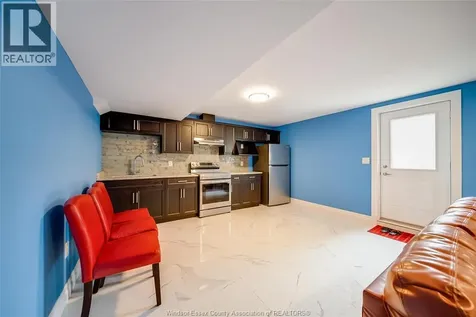 1665 Rockport Street Windsor ON N9G 0A6