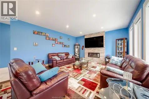 1665 Rockport Street Windsor ON N9G 0A6