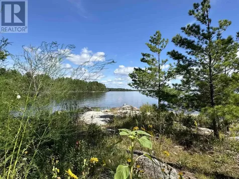 G-1688 Rainy Lake Fort Frances ON P0W 1H0
