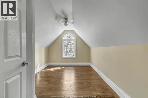 493 Wellington Avenue Windsor ON N9A 5J3