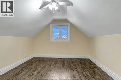 493 Wellington Avenue Windsor ON N9A 5J3